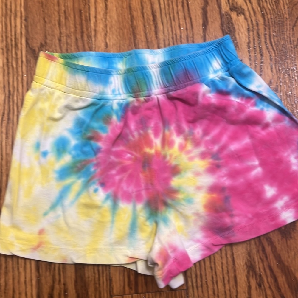 Design History Tie-Dye Matching Set - Picture 5 of 7